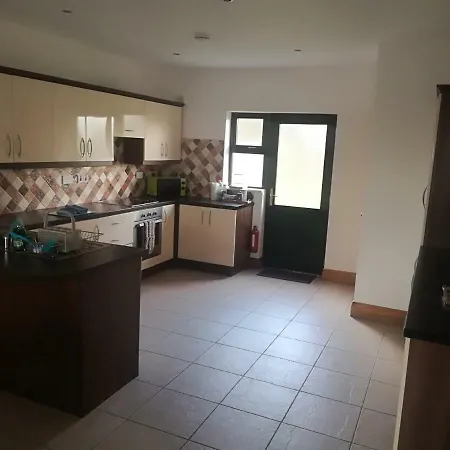 No. 3 Alders Grove *